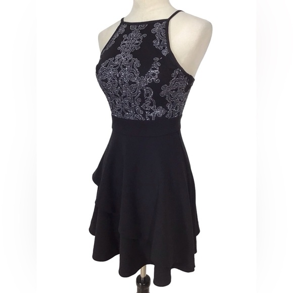 Speechless Filigree Halter Skater Dress Juniors Size 5 - Picture 5 of 10